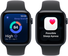To Apple Watch SE 3-enheter med urkasser av aluminium i midnatt, som viser søvnscore og en varsling om mulig søvnapné på skjermene